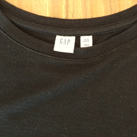 GAP women's black softspun sweater XS petite - Picture 5 of 5